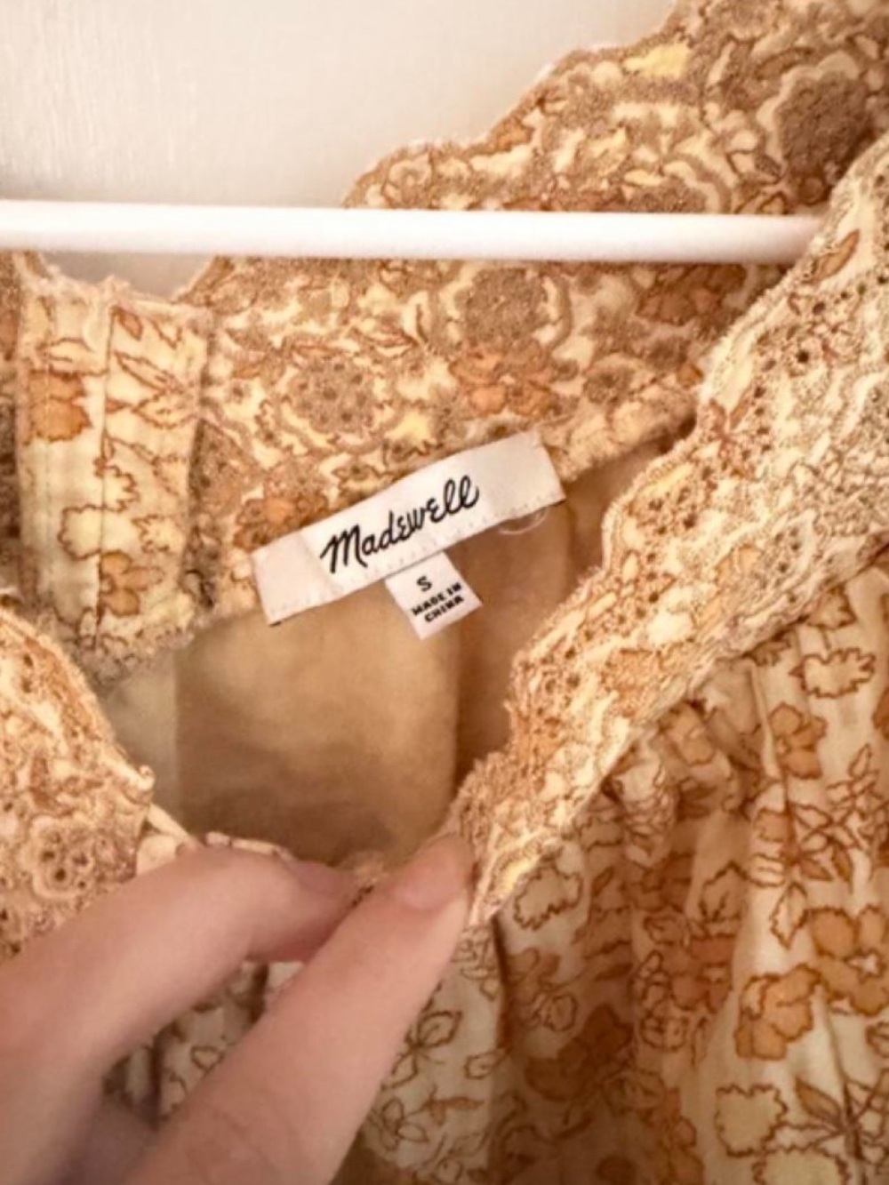 Madewell cotton yellow floral mini dress with lace trim, size S - Picture 4 of 4